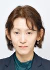 足立 万里子 さん